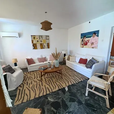 Holiday home Belle Maison Familial Au Coeur Du Village A 5mnt De La Monacia-d'Aullene